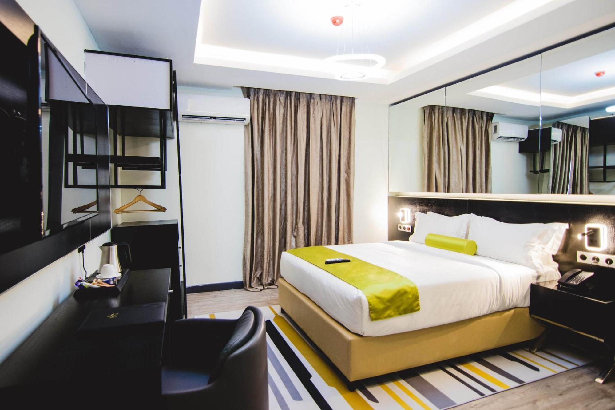 Estrella Boutique Hotel アブジャ エクステリア 写真