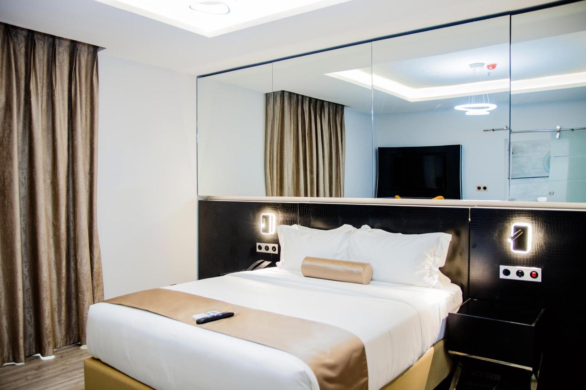 Estrella Boutique Hotel アブジャ エクステリア 写真