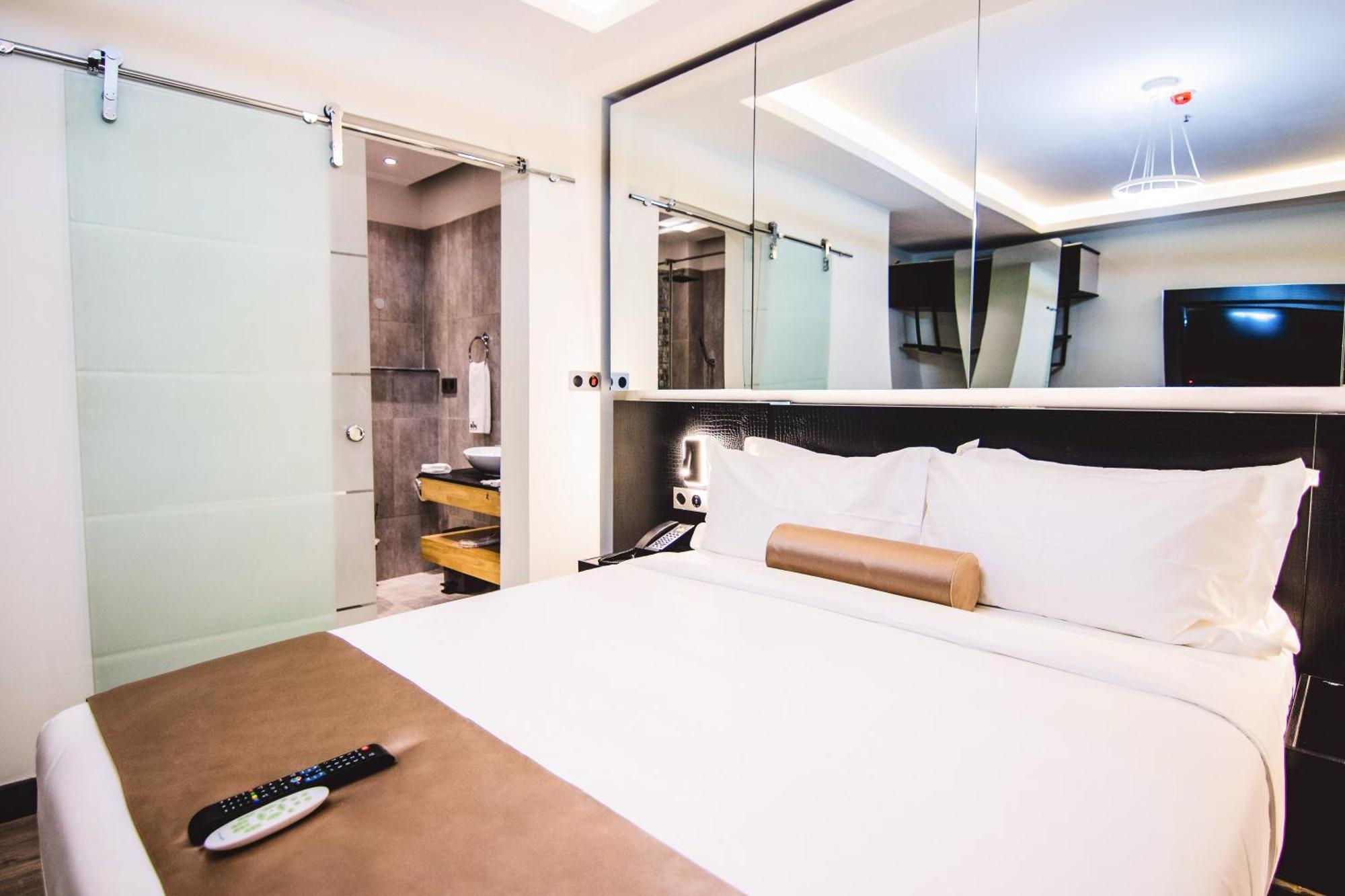 Estrella Boutique Hotel アブジャ エクステリア 写真