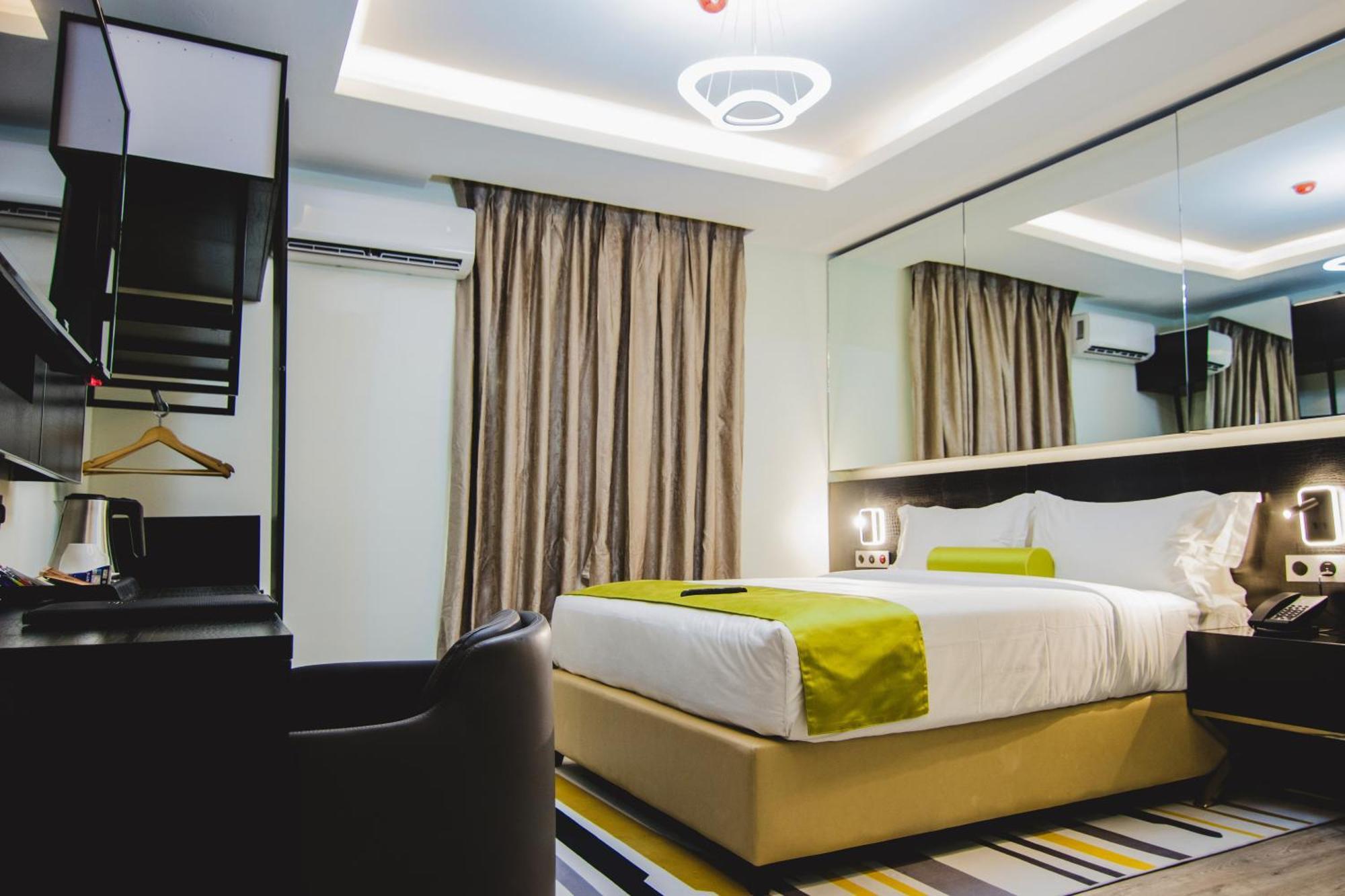 Estrella Boutique Hotel アブジャ エクステリア 写真